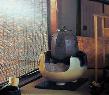 立礼で学ぶ本格的茶懐石